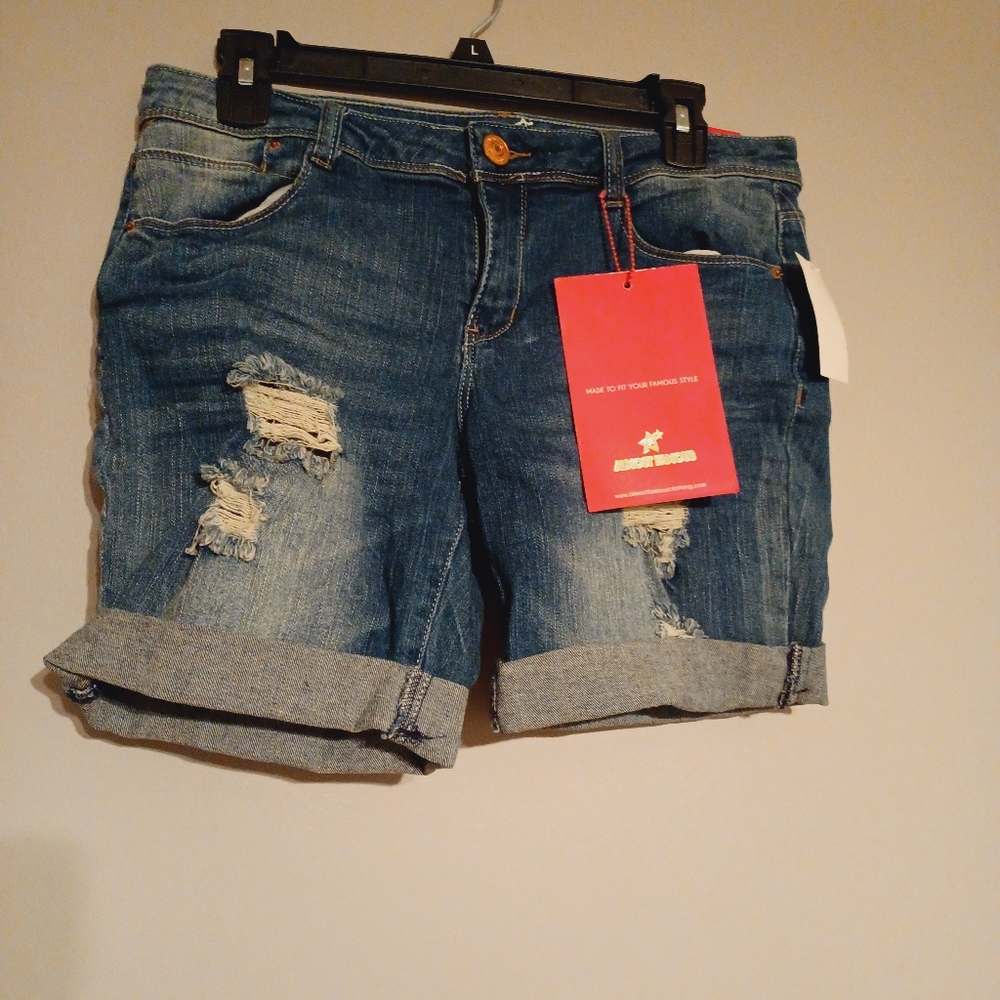Size 9 juniors shorts